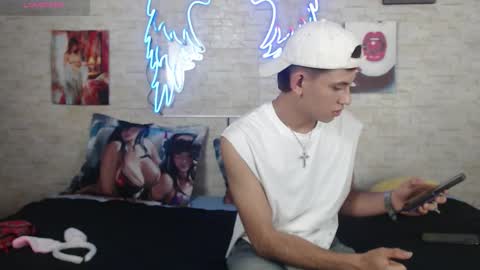 axel_milo_and_kairo online show from 11.12.25