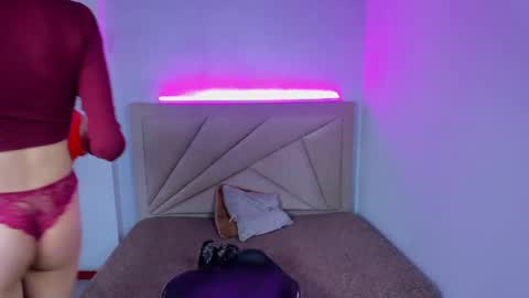 Snapshot of axel_ramos chatting on 02.15.25 exel online show from 02.15.25