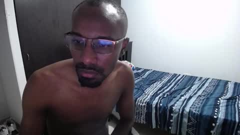 Snapshot of axel_rios_207467 chatting on 11.29.25 axel rios online show from 11.29.25