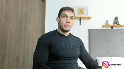 INDEPENDENT MODEL  online show from 07.15.26