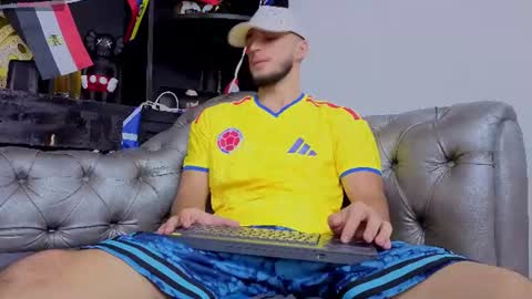 Axel  online show from 06.27.26