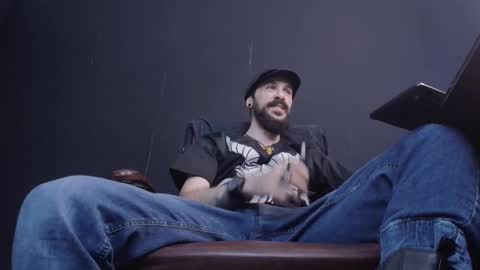 AxelColton online show from 02.05.25