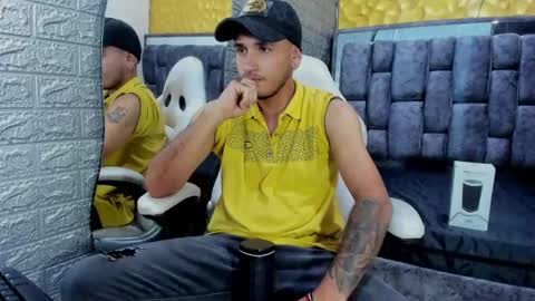 Axell Cross2 online show from 02.24.25