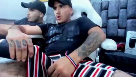 Axell Cross2 online show from 02.28.25