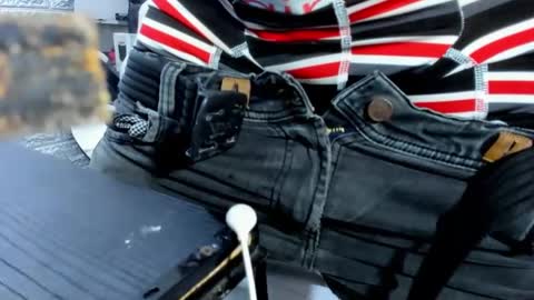 Axell Cross2 online show from 02.28.25