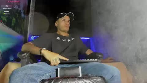 Axell Cross2 online show from 02.18.26