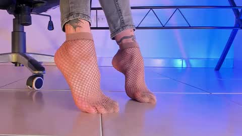 im your little femboy  ALEX   online show from 11.24.25