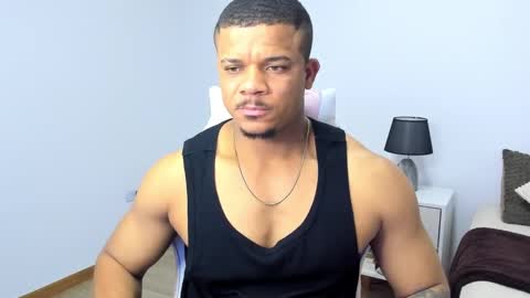 Snapshot of axelldasilva chatting on 11.22.25 AXEL DA SILVA online show from 11.22.25