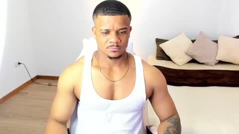 Snapshot of axelldasilva chatting on 12.21.25 AXEL DA SILVA online show from 12.21.25