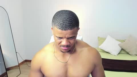 Snapshot of axelldasilva chatting on 01.18.26 AXEL DA SILVA online show from 01.18.26