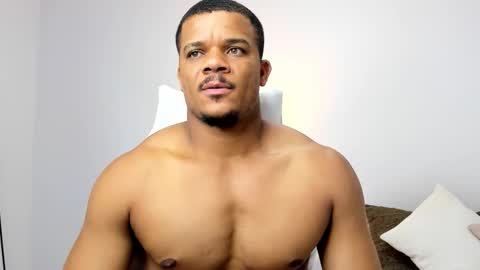 Snapshot of axelldasilva chatting on 02.20.26 AXEL DA SILVA online show from 02.20.26