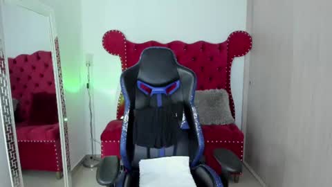 Axel online show from 06.29.26