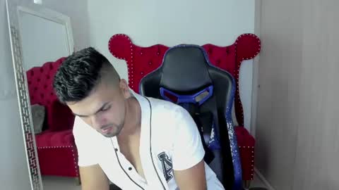 Axel online show from 07.07.26