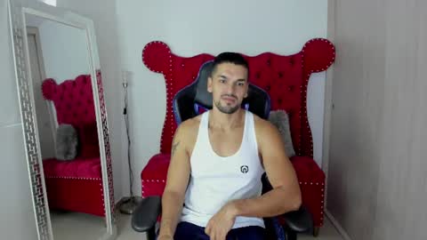 Axel online show from 07.16.26