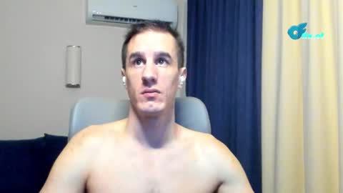 Axl online show from 02.03.26