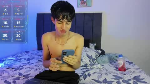 Snapshot of axxxel_twink chatting on 06.09.26 Axxxel online show from 06.09.26