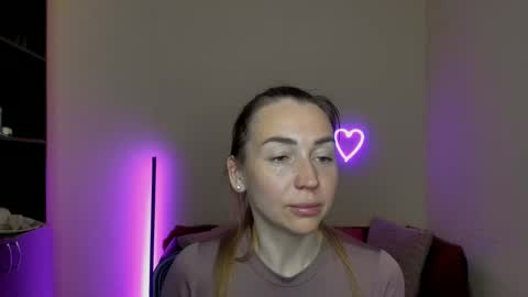 Jully online show from 03.05.25