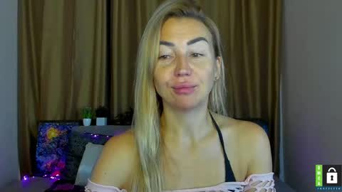 Jully online show from 10.18.25