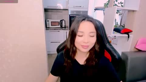 Aya Moon online show from 10.24.25