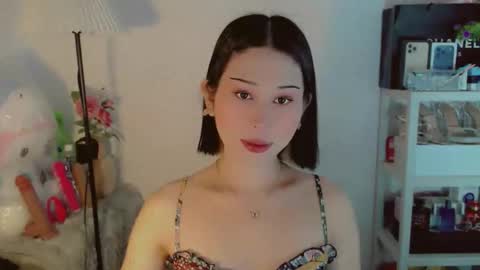 AYAHOSHILOVESYOU online show from 03.02.26