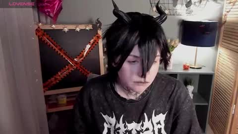 ayaks online show from 10.28.25