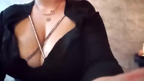 Ayanna online show from 11.30.25