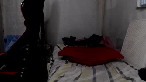 ayantipondz69 online show from 10.15.25