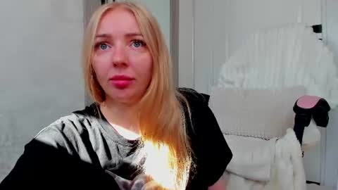 Snapshot of ayaye_ chatting on 07.07.26 SundyRose online show from 07.07.26
