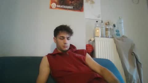 Snapshot of ayazdemir chatting on 10.16.25 Ayaz online show from 10.16.25