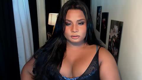 AYESHA online show from 11.23.25