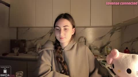 Ayesha online show from 01.12.26