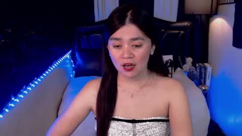 ayeshalove online show from 10.15.25