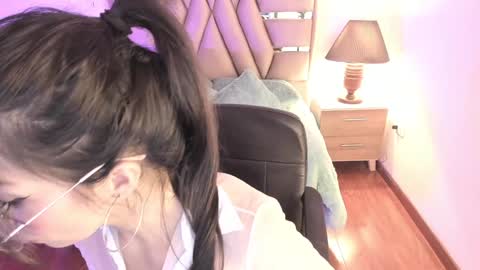 Aylin online show from 01.12.25