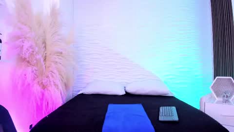 aylinlove_ online show from 06.19.26