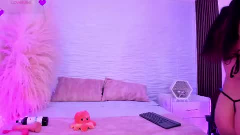 aylinlove_ online show from 06.26.26