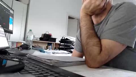 Snapshot of aylinniyerim chatting on 03.10.26 aylinniyerim online show from 03.10.26