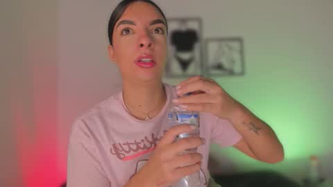 Aylin  online show from 01.15.26