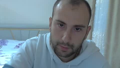 Snapshot of aymax95 chatting on 10.29.25 AYBOY online show from 10.29.25