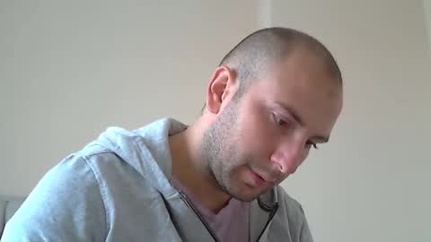 Snapshot of aymax95 chatting on 12.02.25 AYBOY online show from 12.02.25