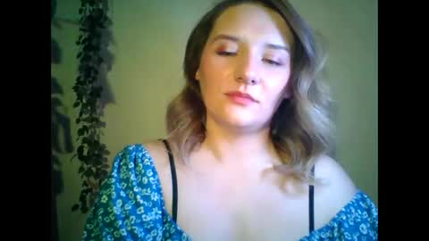 Snapshot of ayrix chatting on 10.07.25 ayrix online show from 10.07.25