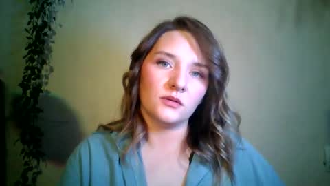 Snapshot of ayrix chatting on 11.03.25 ayrix online show from 11.03.25