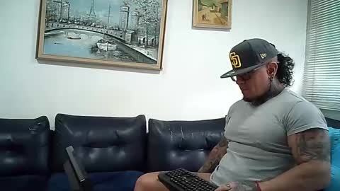 Snapshot of ayrton_naffah2 chatting on 09.25.25 Ayrton naffah2 online show from 09.25.25