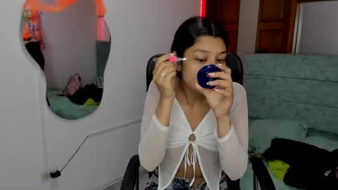 Snapshot of aysha_winxx chatting on 11.05.25 aysha_winxx online show from 11.05.25