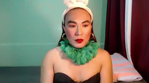 ayumi online show from 09.11.25