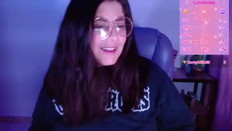 Snapshot of azamy_12 chatting on 03.06.26 Amanda online show from 03.06.26