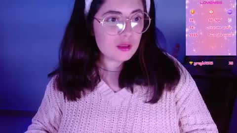 Snapshot of azamy_12 chatting on 03.12.26 Amanda online show from 03.12.26