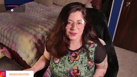 Snapshot of azamy_12 chatting on 04.10.26 Amanda online show from 04.10.26