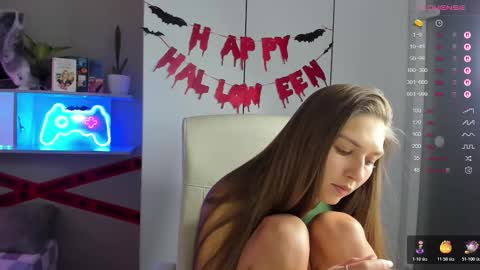 Sofia online show from 10.28.25