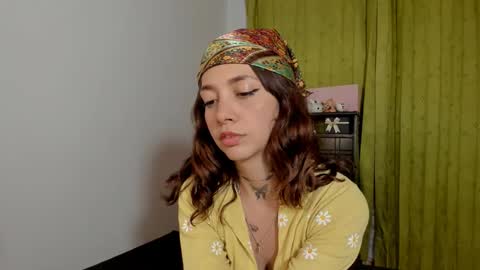 azumi saan online show from 02.07.26