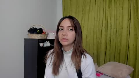 azumi saan online show from 04.22.26